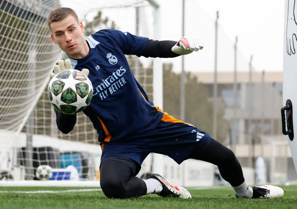 Real Madrid Facing Goalkeeping Crisis as Andriy Lunin Joins Thibaut Courtois on Injury List Ahead of Champions League Tie with Arsenal 1 Andriy Lunin Real Madrid Facing Goalkeeping Crisis as Andriy Lunin Joins Thibaut Courtois on Injury List Ahead of Champions League Tie with Arsenal