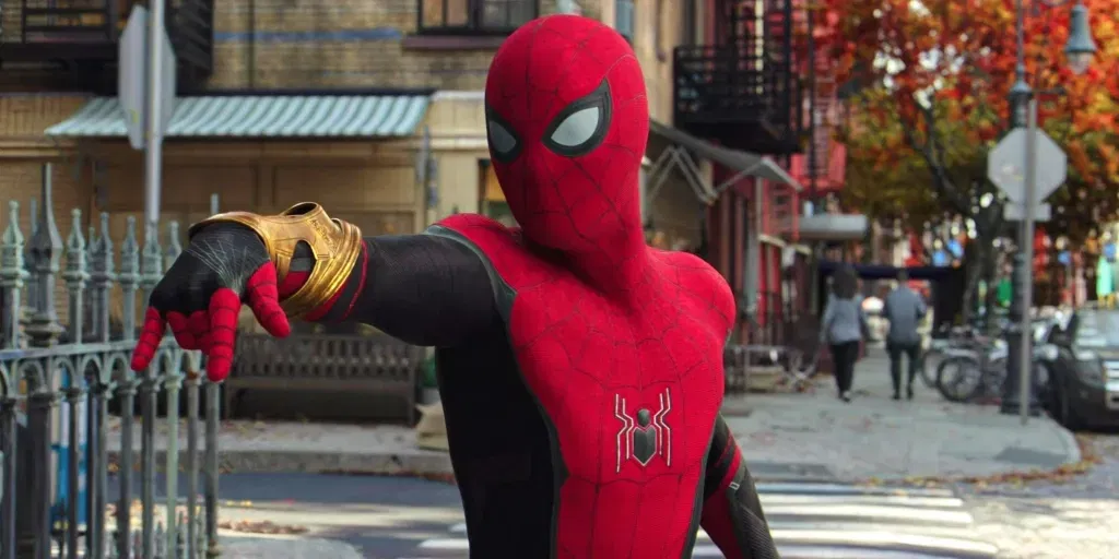 Tom Holland's New Spiderman Costume: A Return to Classic Comic Book Roots 1 Tom holland