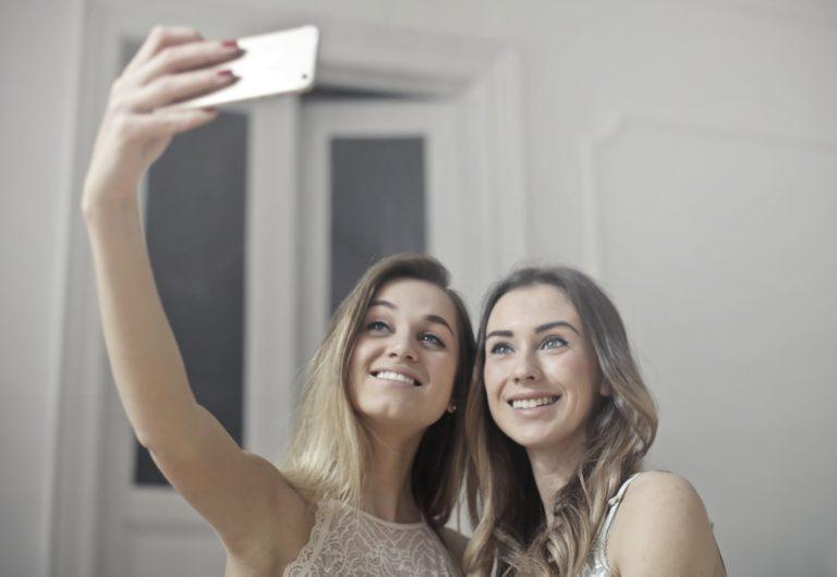 Top 5 Selfie Apps for Android Smartphones