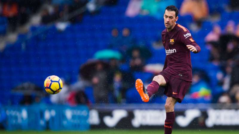 sergiobusquets cropped 1wtxfkneqxohr1g6viv7nflfj0 800 Top 10 football players with most matches in Barcelona history