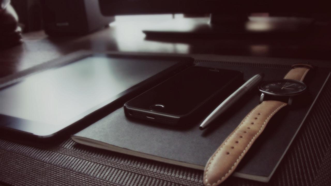 iphone_ipad_apple_watches_stylus_pen_style_99204_1280x720