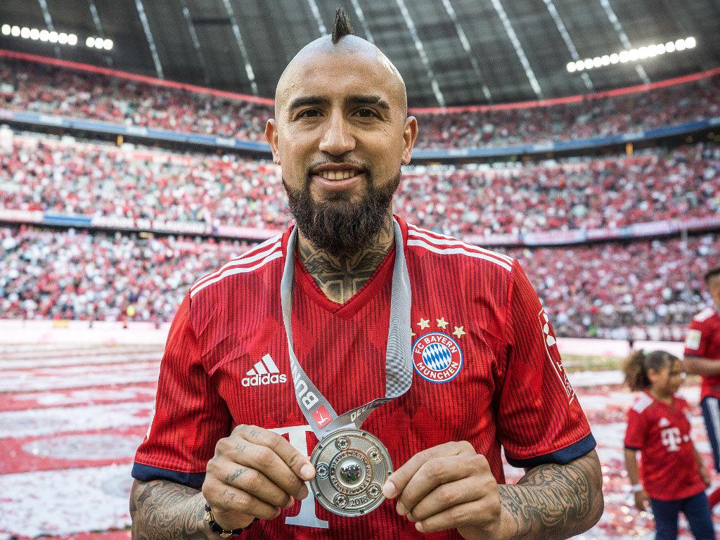 Arturo Vidal Arturo Vidal's record of winning league titles extended to 9 out of the last 10 years