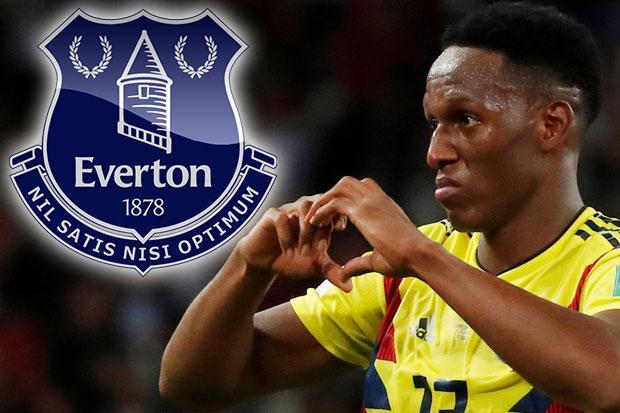 Everton signs Barcelona defender Yerry mina