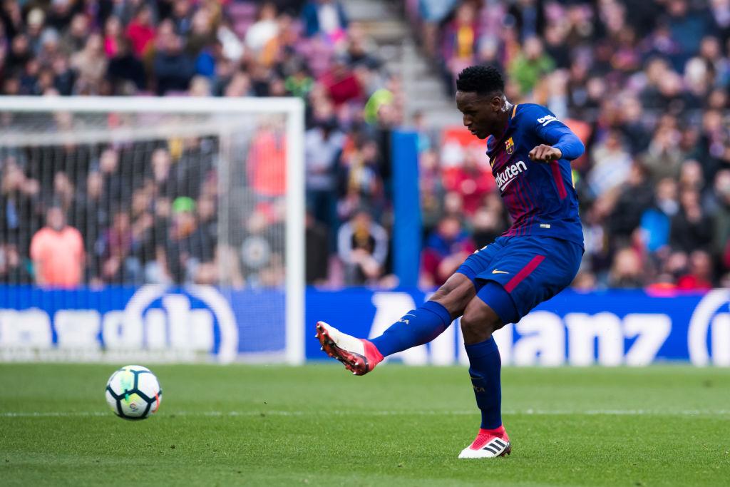 GettyImages 926011984 Everton signs Barcelona defender Yerry mina