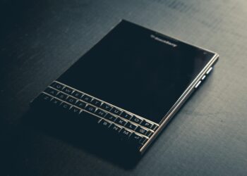 blackberry-key 2_technosports.co.in_1