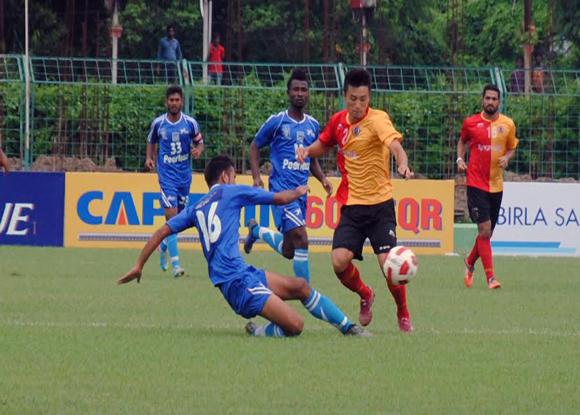 EB vs Peerless CFL Peerless continues their undefeated streak against Calcuttan giants, as they defeated East Bengal 2-1