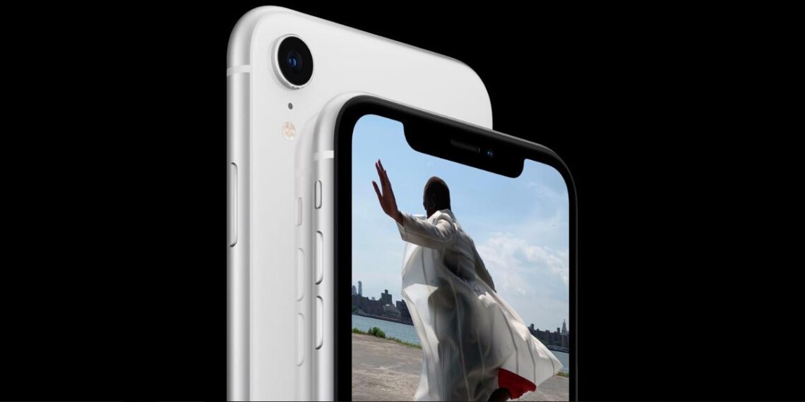 Apple's new iPhone XR not quite affordable at Rs.76,900