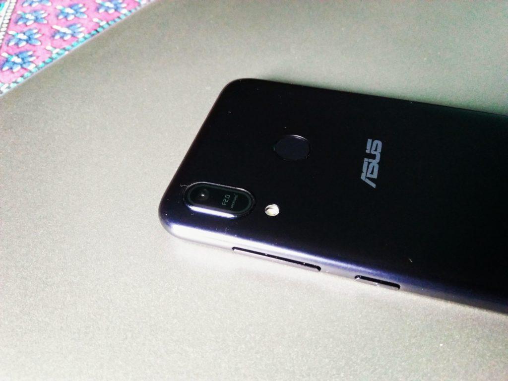 Asus Zenfone Max M1 detailed review: Worth buying at Rs.7,499?
