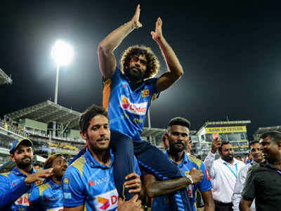 70405115 Lasith Malinga ended his odi career on a high, helped Sri Lanka beat Bangladesh by 91 runs