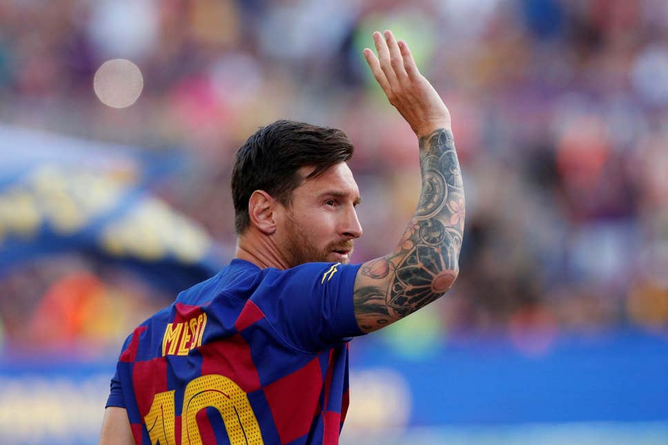 Messi2 Top 10 best players to wear the number 10 shirt