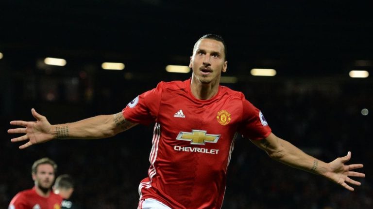 Ibrahimovic: “If Manchester United need me, I am here!”
