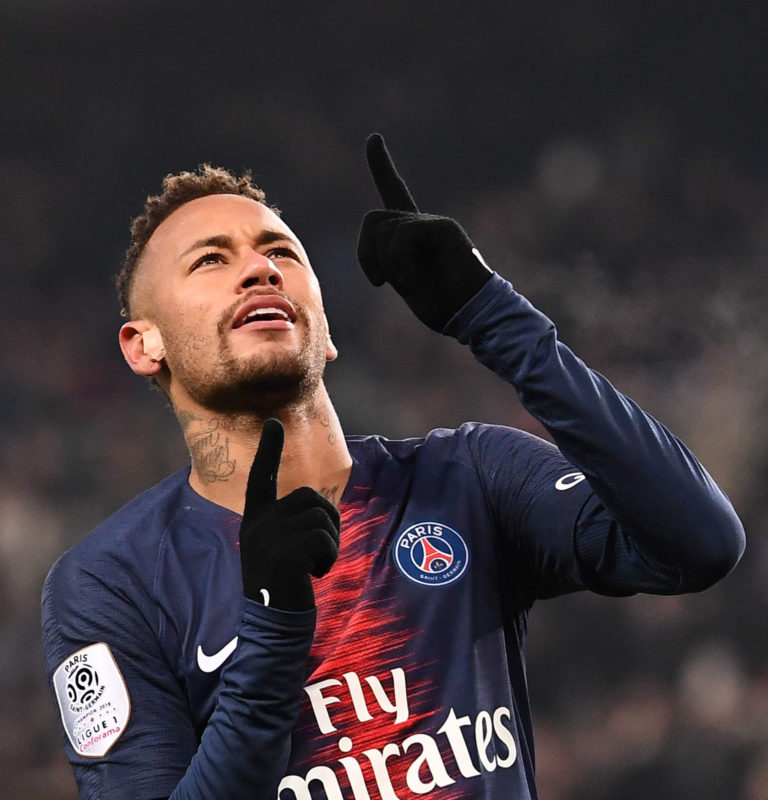 Chaos in Le Classique as FIVE sent off!