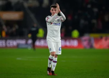 HULL, ENGLAND - JANUARY 25: Chelsea's Billy Gilmour applauds the fans after the FA Cup Fourth Round match between Hull City and Chelsea  at KCOM Stadium on January 25, 2020 in Hull, England. (Photo by Alex Dodd - CameraSport via Getty Images)