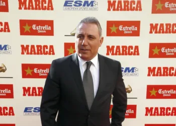 Hristo Stoichkov calls for LaLiga to finish, says Barcelona should be crowned champions