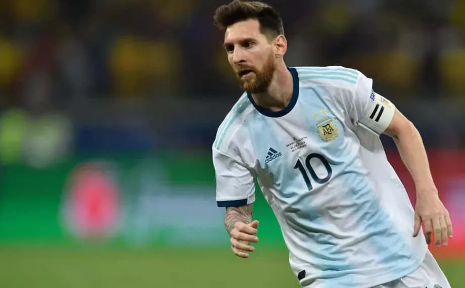 Lionel Messi didn’t use to speak practically but now he’s a leader Roberto Ayala