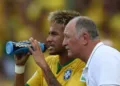 Former Brazil boss urges Neymar to re-join Barcelona this summer