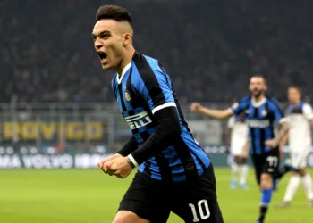 Lautaro should wait three years at Inter before heading to Barca: Hernan Crespo