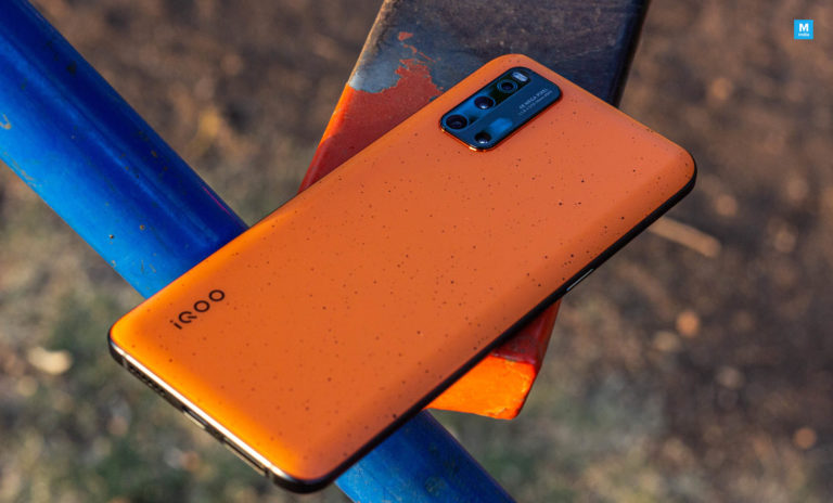 iQOO 3 used as break-pads for BMW 530Li car to check the durability of the phone