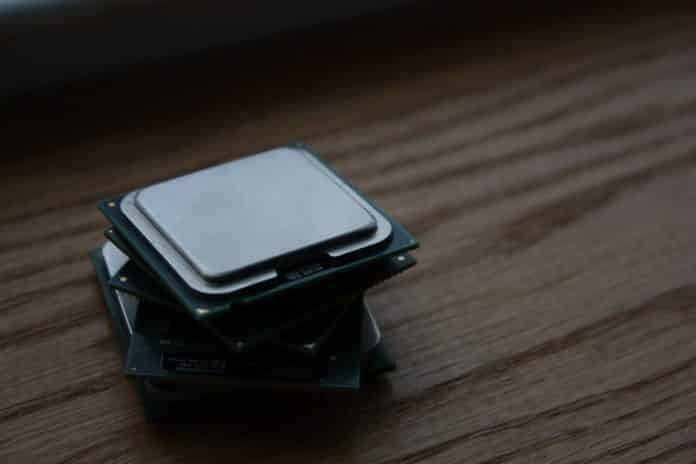 Top 5 Entry-level CPUs under $100 in 2020 Top 5 Entry-level CPUs under $100 in 2020