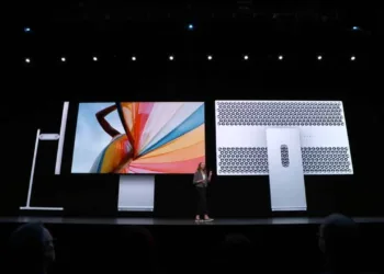 Apple-Pro-Display-XDR-2_TechnoSports.co.in