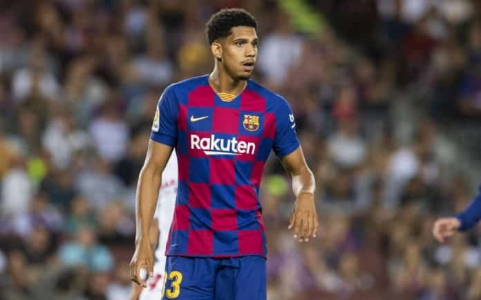 Ronald Araujo chose Barcelona on the Playstation & tells how Luis Suarez helped him