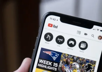 YouTube is testing 15-seconds Multi-Segment Videos to rival TikTok