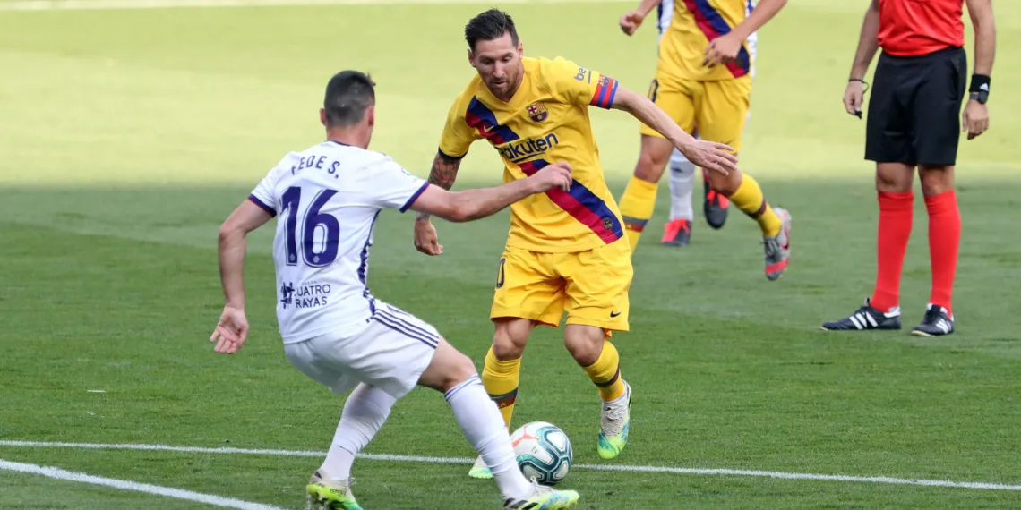 Messi equals Xavi's record of most assists in a single LaLiga season