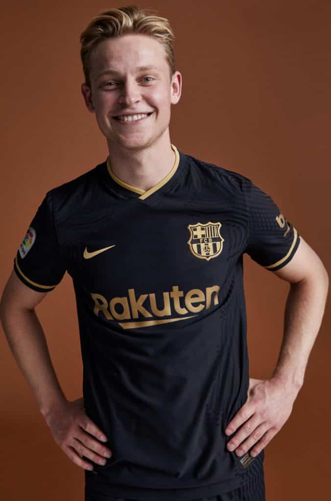 FC Barcelona unveils their away kit for the 2020-21 season: goes all black & gold
