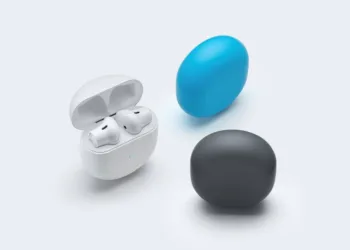 OnePlus Buds is one of the most premium TWS earbuds in India priced at Rs.4,990