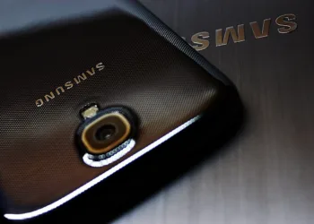 Smartphone sale in the US market drops by 25% in Q2 2020_TechnoSports.co.in