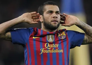 Dani Alves speaks up about Messi's words and what's wrong with Barcelona