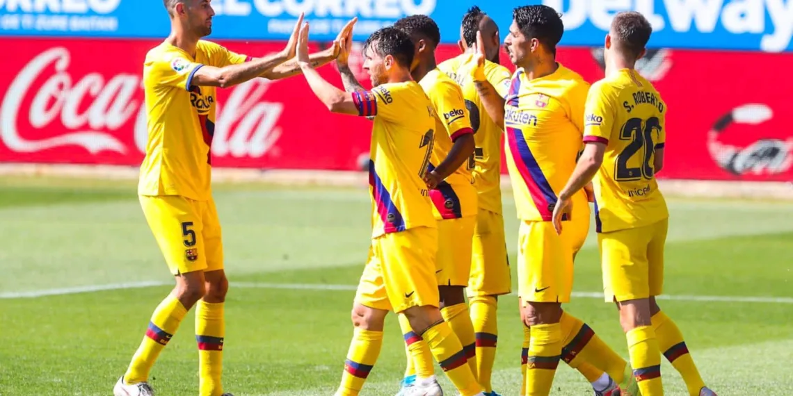 Barcelona thrash Alavés by 5 goals to end the LaLiga season with style