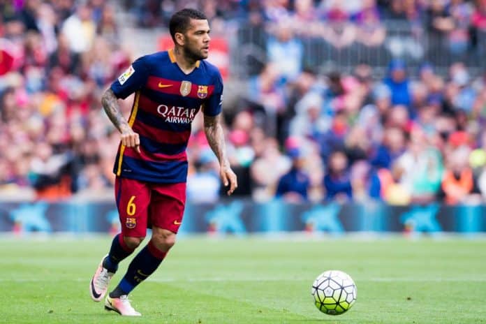 Dani Alves speaks up about Messi's words and what's wrong with Barcelona