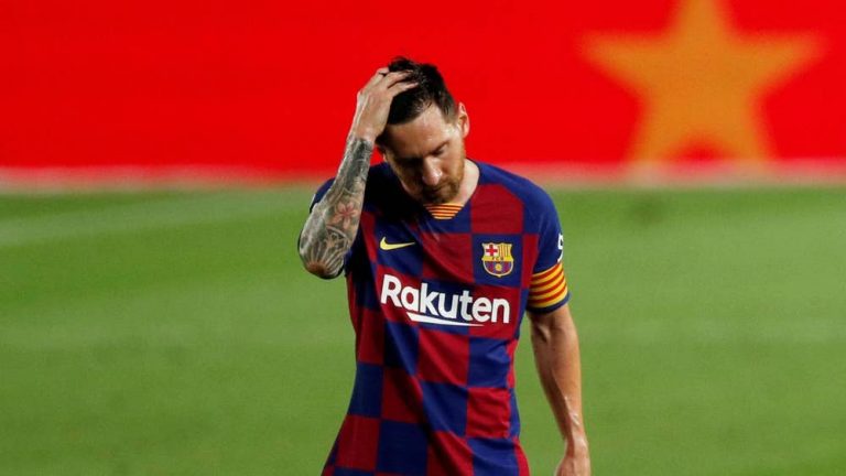 Messi tells FC Barcelona to terminate his contract