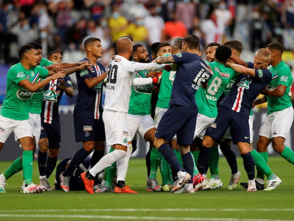 psg 1 Kylian Mbappe suffers a serious ankle injury in Coupe de France final