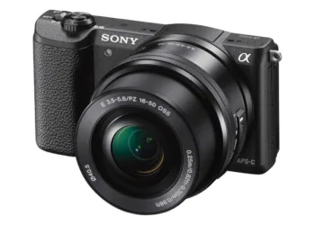 Sony Alpha 5100L gets ₹ 5,000 discount on Amazon Prime Day