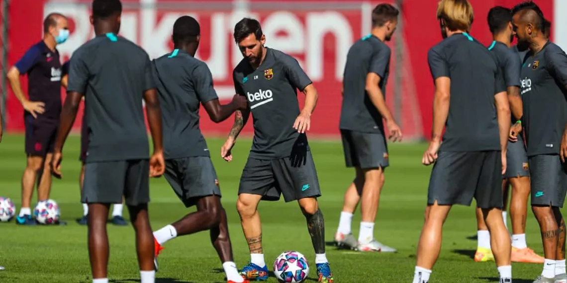 Barcelona's 22-men squad named for the game against Napoli, US youth player Konrad de la Fuente finds a spot in the team
