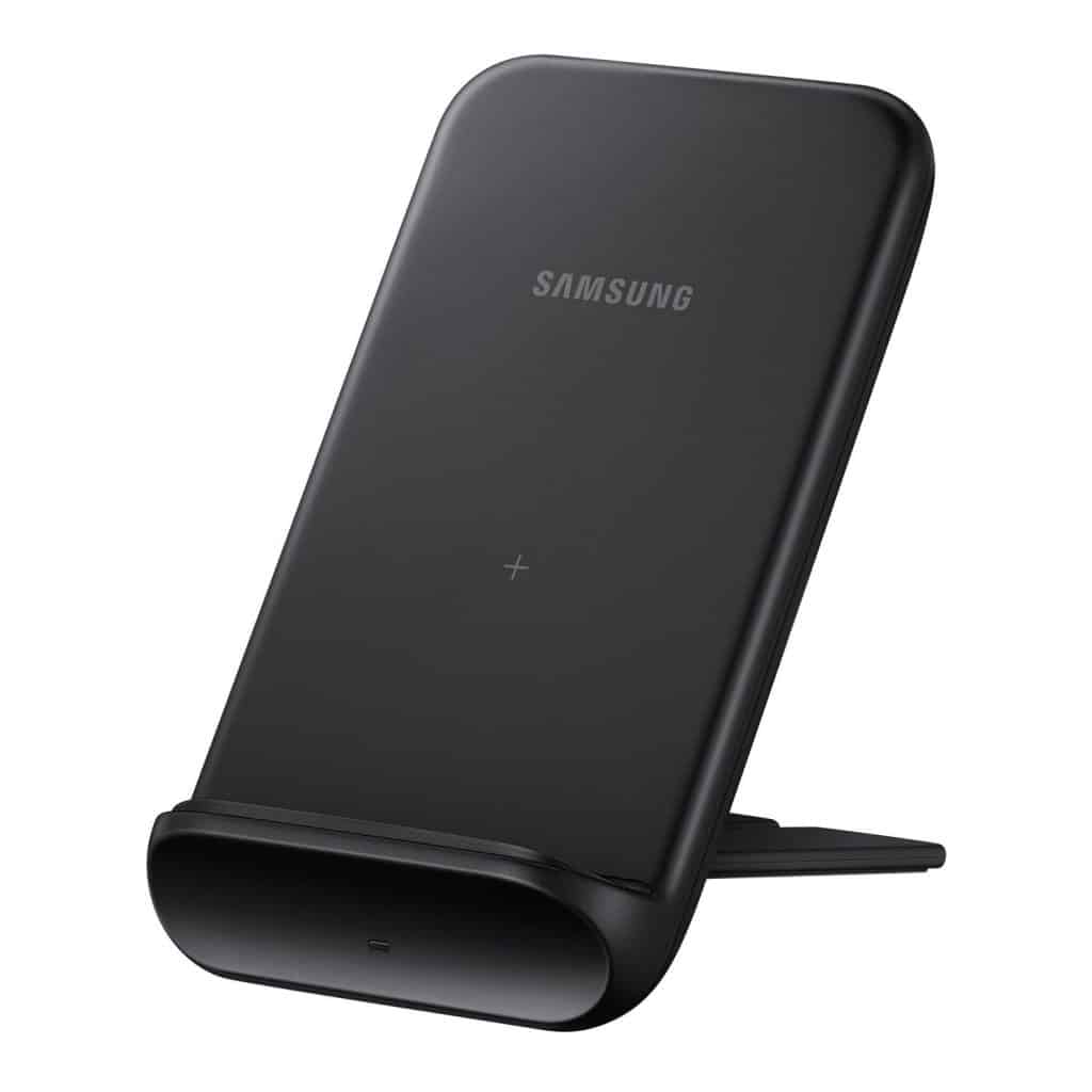 Eek DLSWoAETcSR Samsung Foldable 9W Wireless Charger expected to launch today in UNPACKED