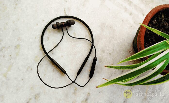 boAt Rockerz 305v2 Bluetooth Headphone Review: Better than OnePlus Bullets Wireless Z? boAt Rockerz 305v2 Bluetooth Headphone Review: Better than OnePlus Bullets Wireless Z?