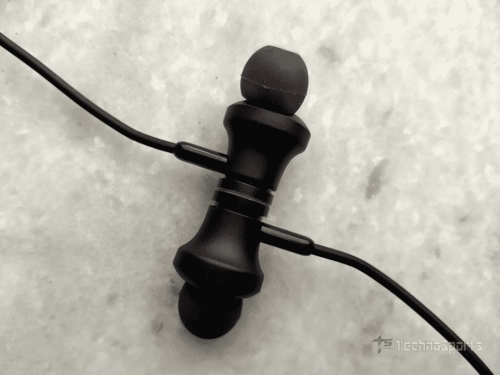 IMG20200827161137 boAt Rockerz 305v2 Bluetooth Headphone Review: Better than OnePlus Bullets Wireless Z?