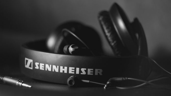 Special edition Sennheiser HD 458 BT is announced for Amazon Prime Day_TechnoSports.co.in