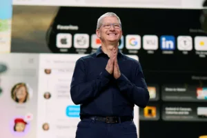 Apple's market cap uprising briefly broke $2 trillion