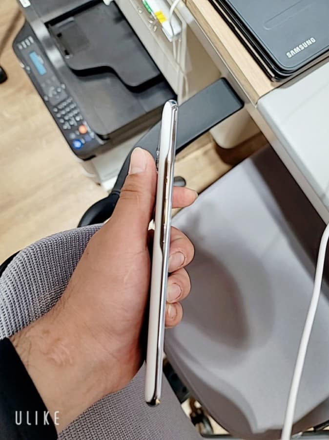 gsmarena 006 1 1 LG Q92 is spotted with a live hands-on image and a list of key specifications