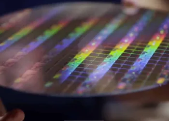 11th Gen Intel Core i7-1185G7