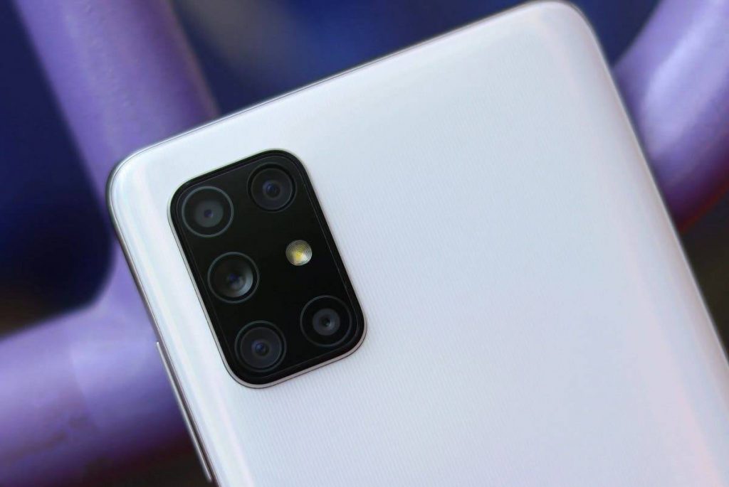 Galaxy A72 2 Samsung Galaxy A72 with a Penta-rear camera setup maybe introduced in 2021