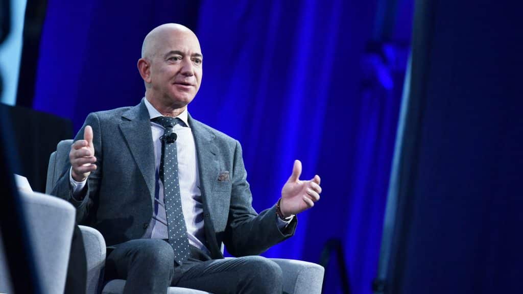 Jeff Bezos_TechnoSports.co.in