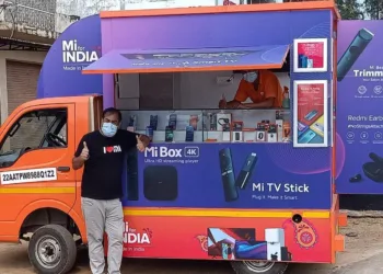 MiStore on wheels_TechnoSports.co.in