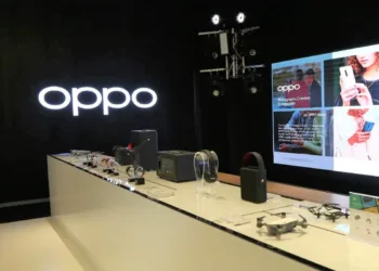 OPPO TV with 55-inch & 65-inch displays peeked on 3C, remotes on Bluetooth SIG_TechnoSports.co.in
