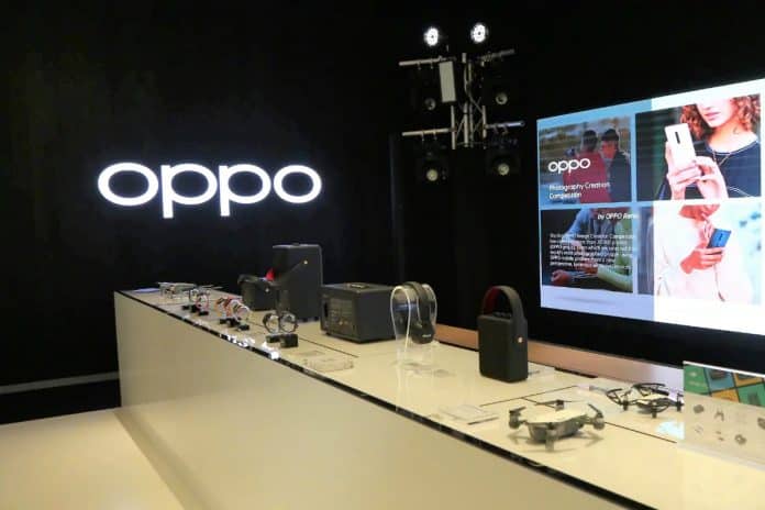 OPPO TV with 55-inch & 65-inch displays peeked on 3C, remotes on Bluetooth SIG_TechnoSports.co.in OPPO TV with 55-inch & 65-inch displays peeked on 3C, remotes on Bluetooth SIG_TechnoSports.co.in