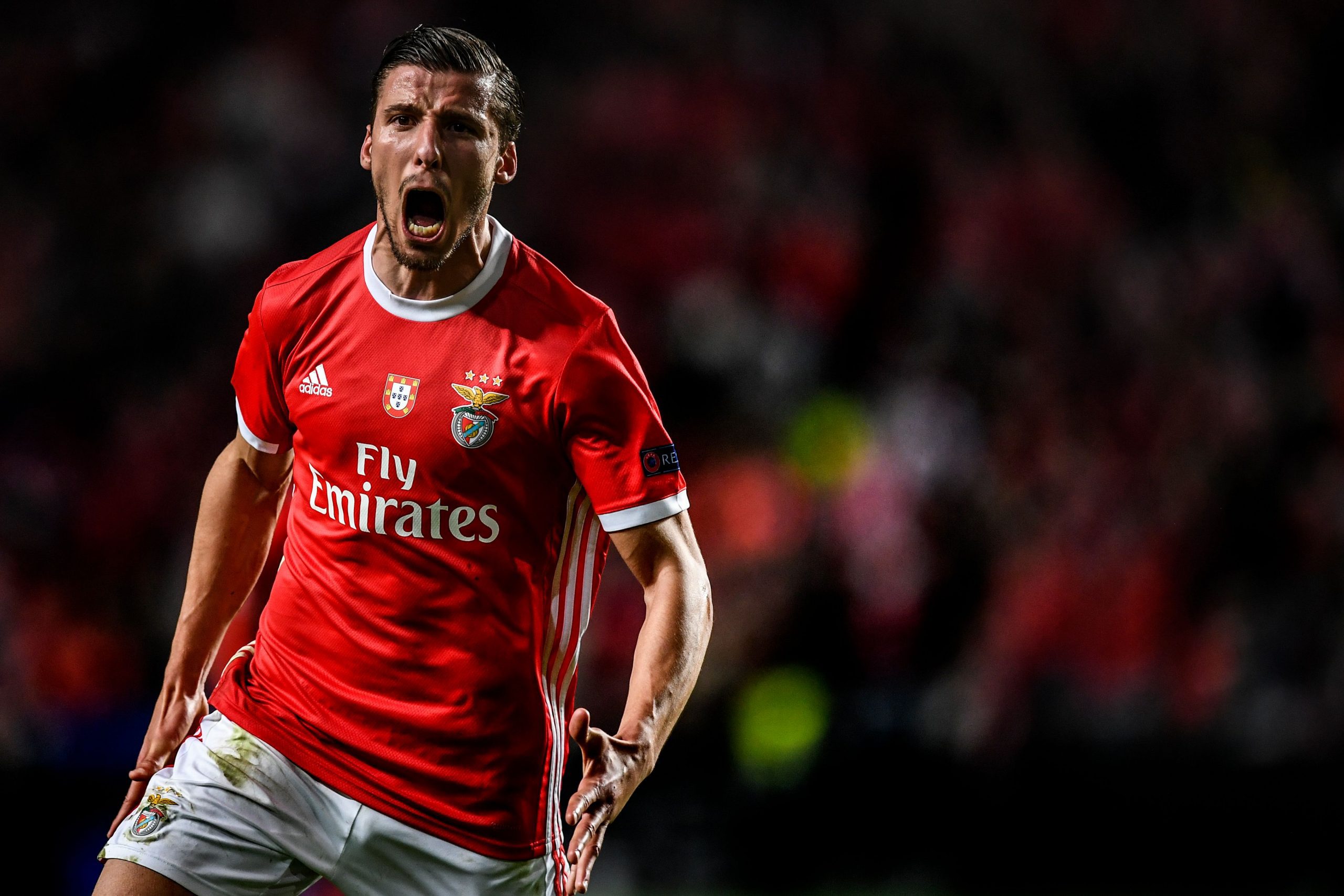 Manchester City close to signing Benfica centre-back Ruben Dias
